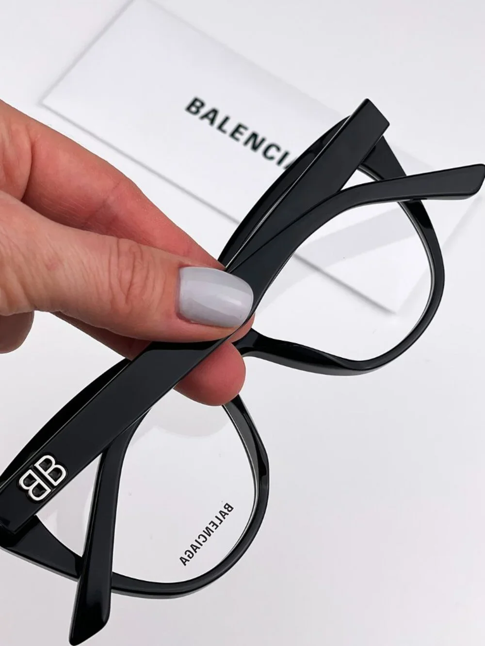Balenciaga bb0129o 001